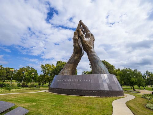 Huge praying hands sculpture at Oral Roberts University in Oklahoma – TULSA – OKLAHOMA – OCTOBER 17, 2017