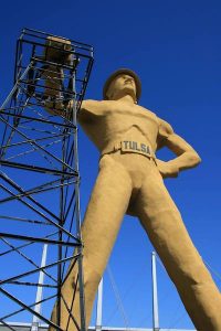 Golden Driller Statue